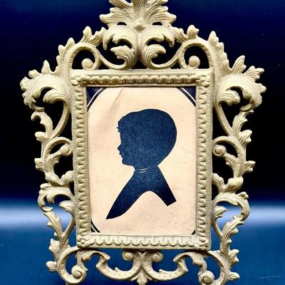 Vintage Wilton Ornate Frame 