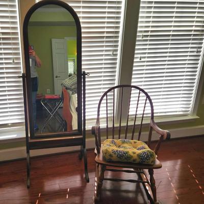 Mirror And Rocking Chair 