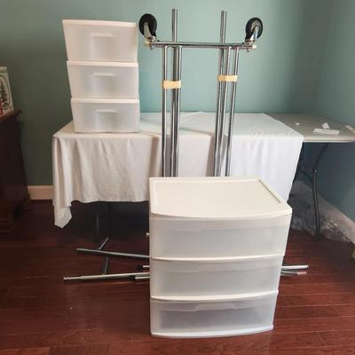 Plastic Storage Drawers And Clothing Rack