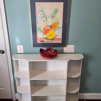 White Shelf & More 