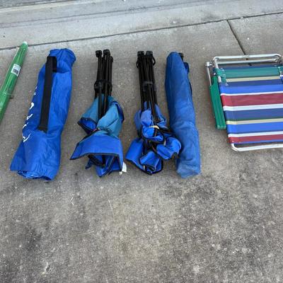 Camping and Outdoor Chair Lot – 4 Folding Chairs and Lounge Chair with Umbrella