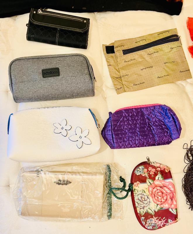 Sale Photo Thumbnail #17