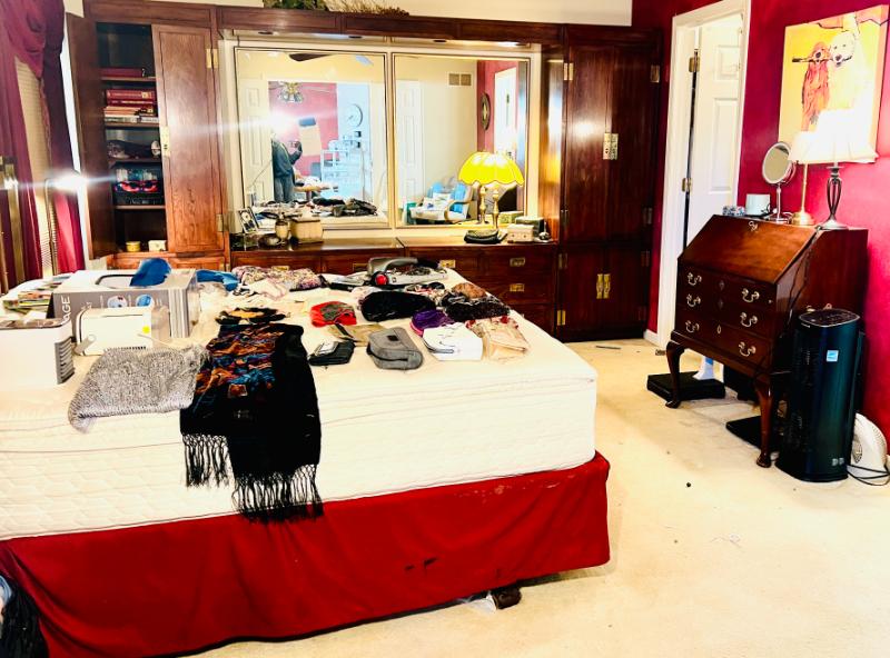 Sale Photo Thumbnail #14