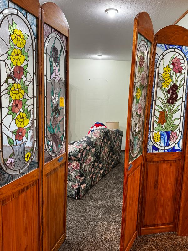 Sale Photo Thumbnail #16