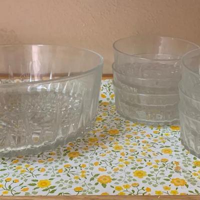 Salad Bowl And 6 Individual Bowls