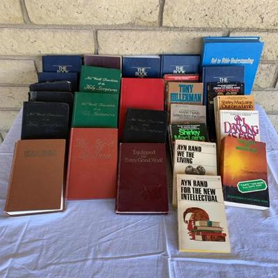 Lot Of Vintage Religious And Paper Back Books 