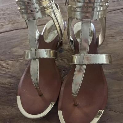 Sale Photo Thumbnail #124