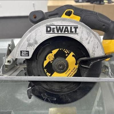 Sale Photo Thumbnail #157