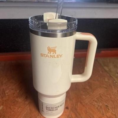 Sale Photo Thumbnail #300