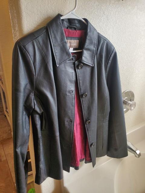 Sale Photo Thumbnail #32