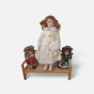 DC501 Collectible Porcelain Dolls