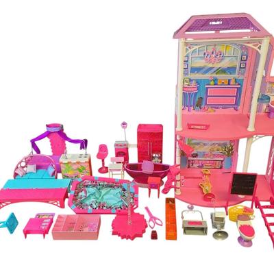 AZ100 Barbie Dollhouse & Accessories 