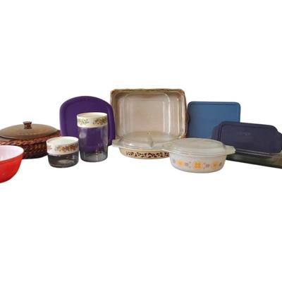 DC107 Pyrex Dishes