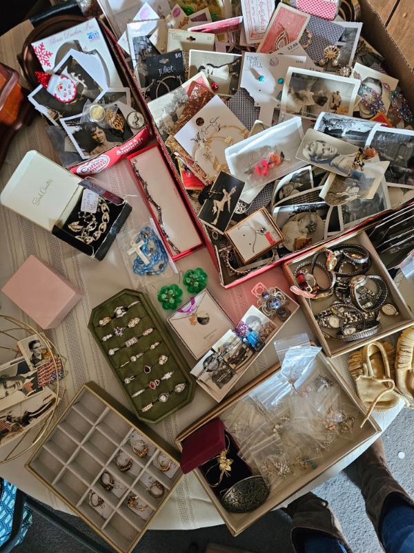 Sale Photo Thumbnail #7