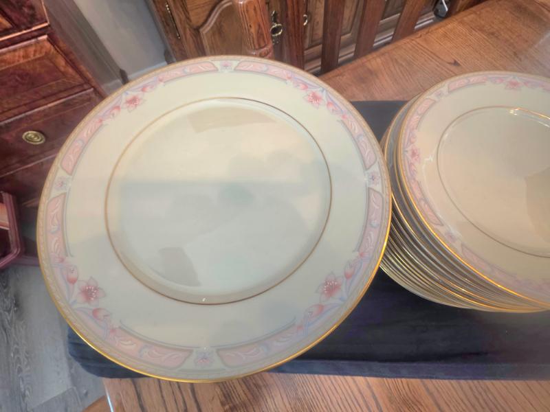 Sale Photo Thumbnail #6