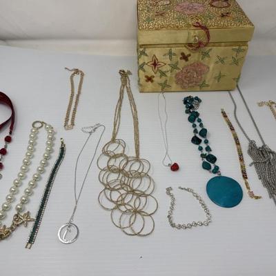 Sale Photo Thumbnail #296