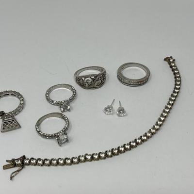 Sale Photo Thumbnail #309