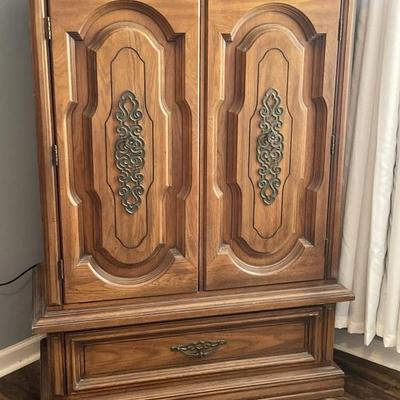 Sale Photo Thumbnail #185