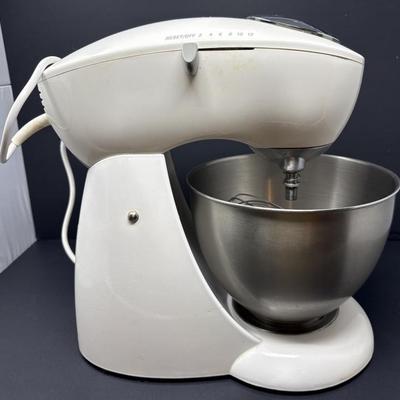 Sale Photo Thumbnail #321