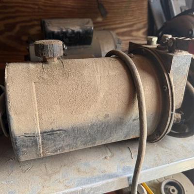 Sale Photo Thumbnail #636