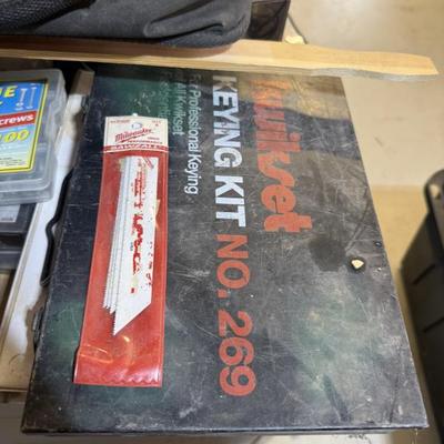 Sale Photo Thumbnail #686