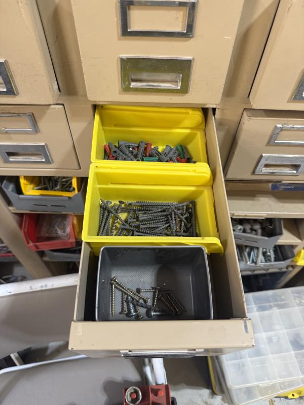 Sale Photo Thumbnail #789