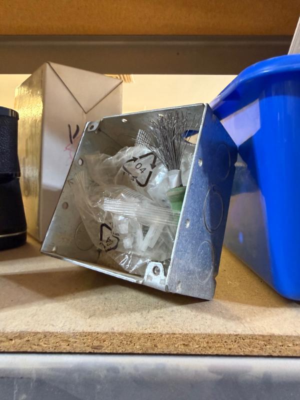 Sale Photo Thumbnail #779