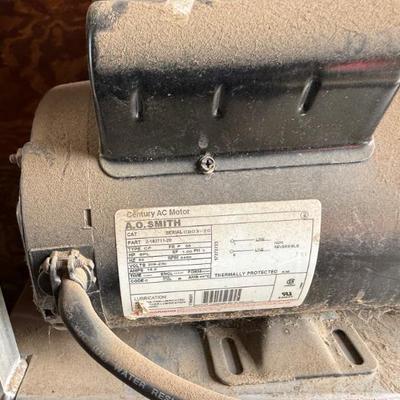 Sale Photo Thumbnail #637