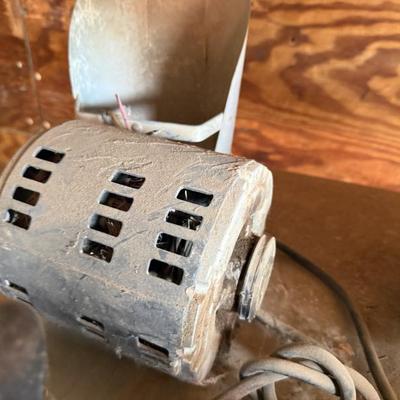 Sale Photo Thumbnail #632