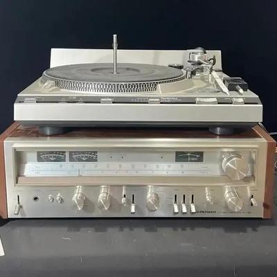 Technics Record Player With Pioneer Stereo
