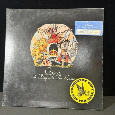 Signed Autographed Queens Vinyl Record