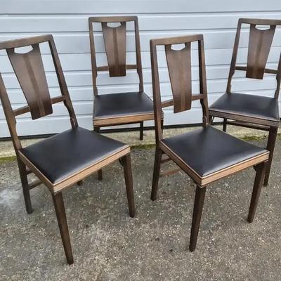 Lorraine Industries Folding Chairs 