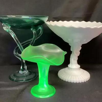 Josefina Krosno Art Glass Vase/Fenton Satin Burmese-Custard Uranium/Atterbury & Other 