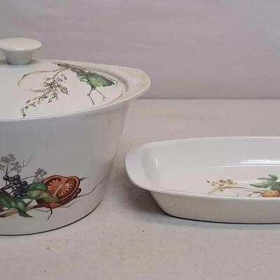 Villeroy & Boch  Luxembourg Vegetables Nuts Berries Bakeware