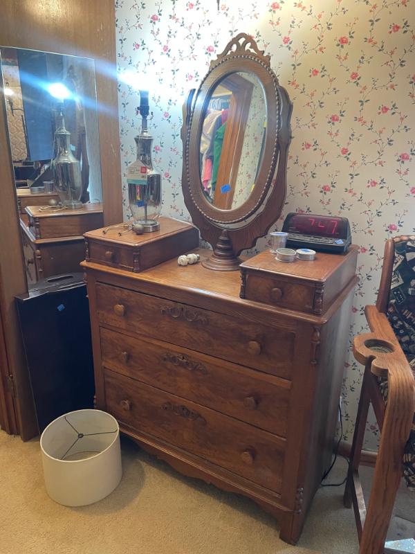 Sale Photo Thumbnail #16