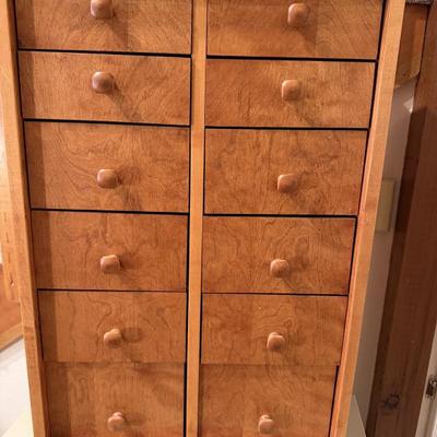 Sale Photo Thumbnail #115