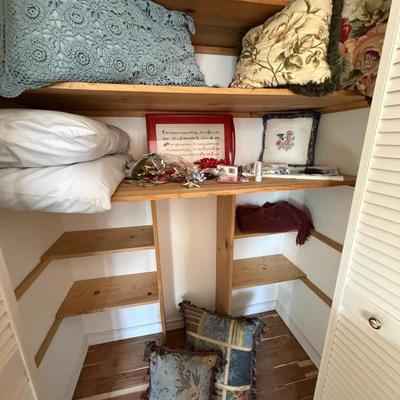 Sale Photo Thumbnail #171