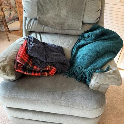 Sale Photo Thumbnail #200