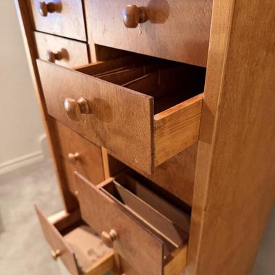 Sale Photo Thumbnail #113