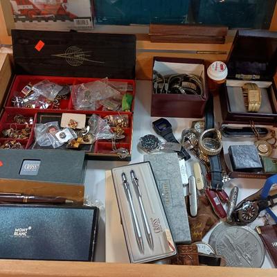 Sale Photo Thumbnail #50