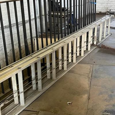 14’ Extension Ladder with Weight 