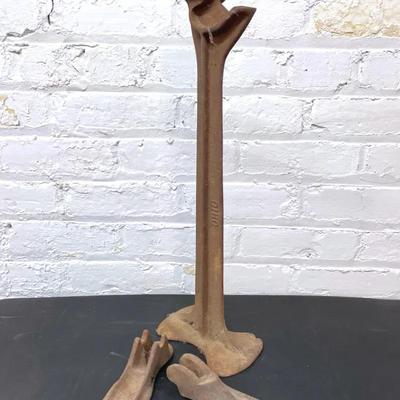 Antique Cast Iron Cobbler’s Shoe Stand With Lasts 