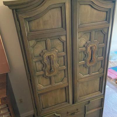 Sale Photo Thumbnail #110