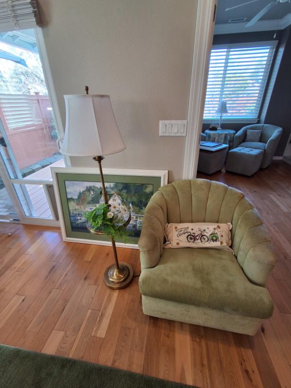 Sale Photo Thumbnail #12