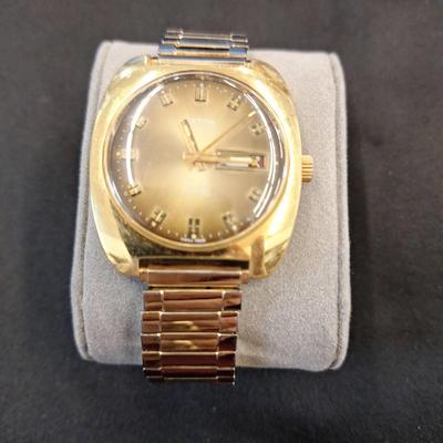 21 Jewel Automatic Orton Working Watch - Jeweler Verified