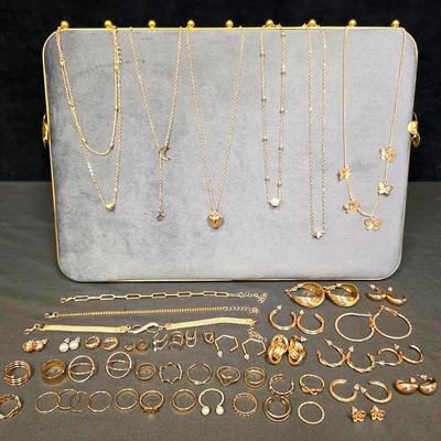 Gold Tone Fancy Costume Jewelry #121