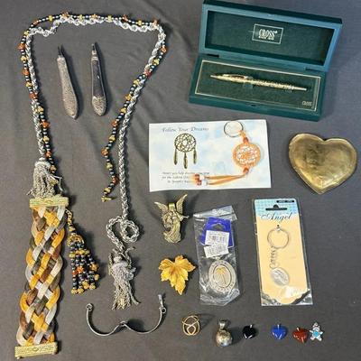 Costume Jewelry Variety (17) #104