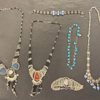 Chain-Link White Metal & Stone Costume Jewelry (6)