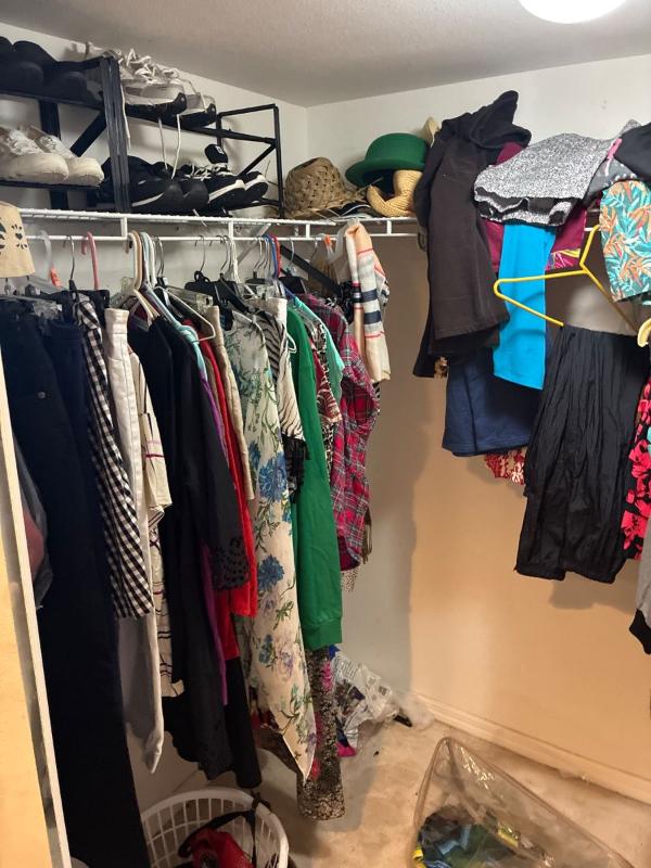 Sale Photo Thumbnail #29