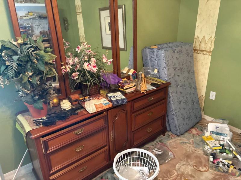 Sale Photo Thumbnail #22